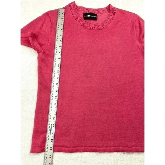 Sag Harbour Women's Coral Soft Sweater Top Medium Short Sleeve Crocheted Trim - Picture 8 of 11